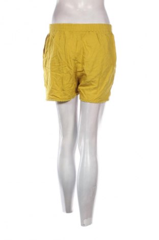 Dámské kraťasy  Next, Velikost M, Barva Žlutá, Cena  118,00 Kč