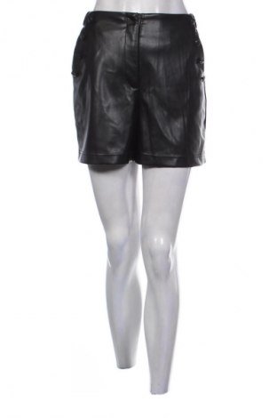 Дамски къс панталон Reserved, Размер S, Цвят Черен, Цена 8,40 €