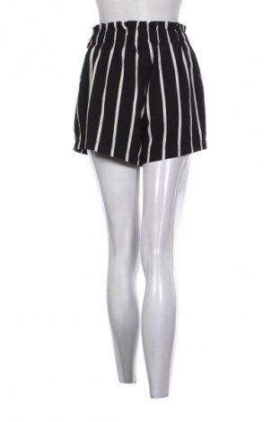 Damskie szorty SHEIN, Rozmiar M, Kolor Kolorowy, Cena 52,03 zł