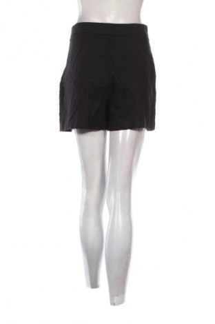 Damskie szorty Sinsay, Rozmiar S, Kolor Czarny, Cena 52,92 zł