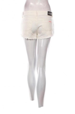 Dámské kraťasy  Superdry, Velikost M, Barva Bílá, Cena  145,00 Kč