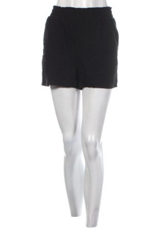 Damen Shorts Y.A.S, Größe S, Farbe Schwarz, Preis 36,99 €