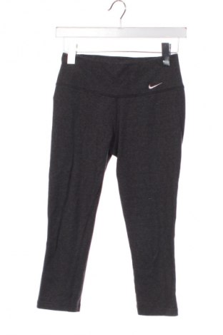 Дамски клин Nike, Размер XS, Цвят Сив, Цена 7,69 €