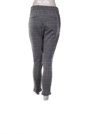 Damskie legginsy United Colors Of Benetton, Rozmiar M, Kolor Kolorowy, Cena 16,99 zł