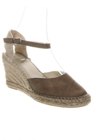 Dámske topánky  Invito, Veľkosť 40, Farba Viacfarebná, Cena  15,75 €