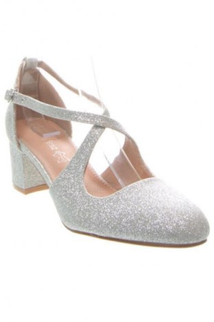 Obuwie damskie Tendenz, Rozmiar 39, Kolor Srebrzysty, Cena 81,99 zł
