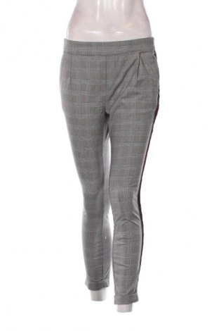 Damenhose Ajc, Größe M, Farbe Mehrfarbig, Preis 2,99 €