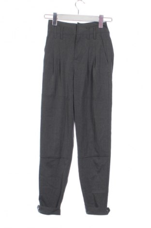 Dámské kalhoty  Bershka, Velikost XXS, Barva Šedá, Cena  541,00 Kč