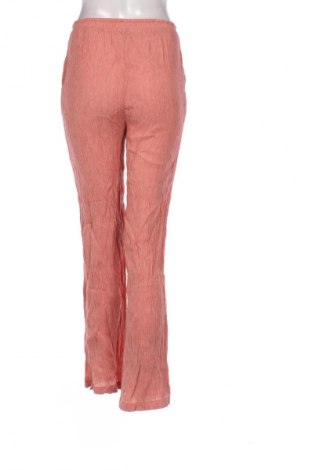 Damskie spodnie Bershka, Rozmiar M, Kolor Różowy, Cena 38,86 zł