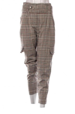 Damskie spodnie Bershka, Rozmiar M, Kolor Kolorowy, Cena 14,99 zł