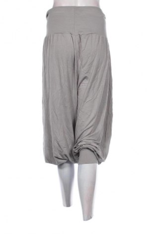 Дамски панталон Bpc Bonprix Collection, Размер XXL, Цвят Сив, Цена 11,24 €