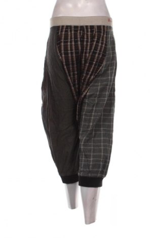 Női nadrág Desigual, Méret XL, Szín Sokszínű, Ár 12 799 Ft