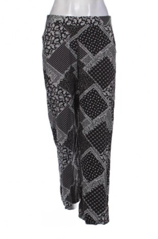 Damenhose Janina, Größe M, Farbe Mehrfarbig, Preis 6,99 €