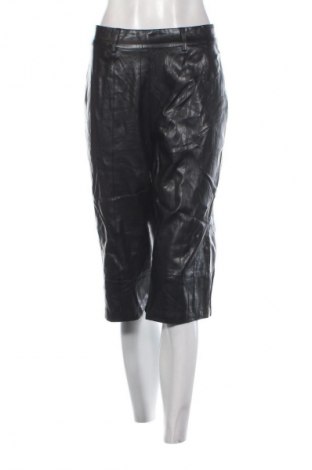 Дамски панталон Silvian Heach, Размер M, Цвят Черен, Цена 3,57 €