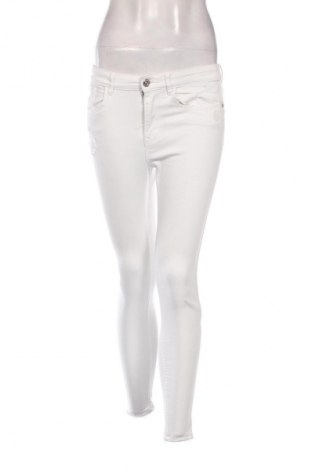 Dámské kalhoty  Stradivarius, Velikost M, Barva Bílá, Cena  109,00 Kč
