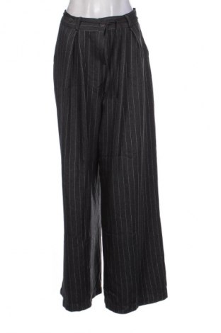 Дамски панталон Unbranded, Размер L, Цвят Многоцветен, Цена 32,72 €