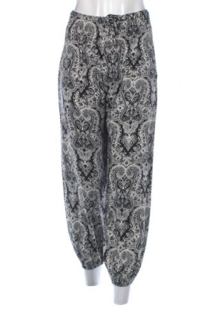 Дамски панталон Unbranded, Размер S, Цвят Многоцветен, Цена 5,11 €