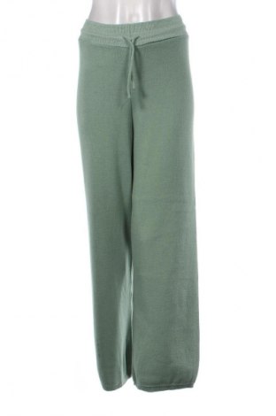 Дамски панталон Unbranded, Размер M, Цвят Зелен, Цена 13,16 €