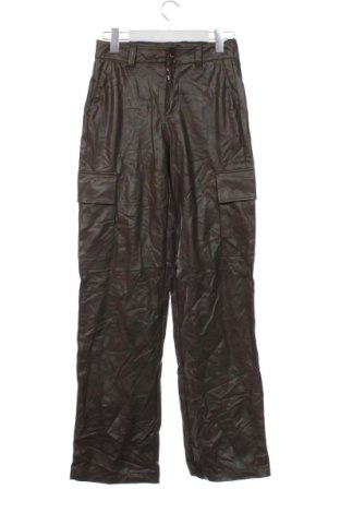 Дамски панталон Zara, Размер XS, Цвят Зелен, Цена 5,11 €