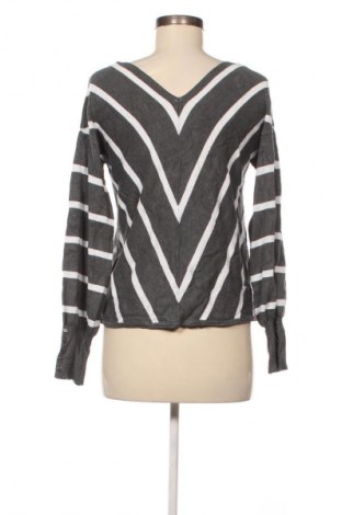 Dámský svetr Unbranded, Velikost XL, Barva Vícebarevné, Cena  219,00 Kč