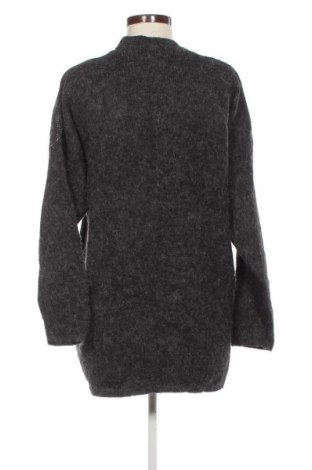 Дамски пуловер Unbranded, Размер M, Цвят Многоцветен, Цена 3,06 €