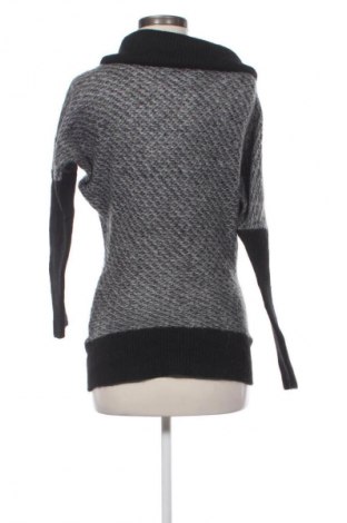 Dámský svetr United Colors Of Benetton, Velikost S, Barva Vícebarevné, Cena  594,00 Kč