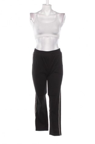 Γυναικείο αθλητικό σύνολο Unbranded, Μέγεθος S, Χρώμα Μαύρο, Τιμή 5,99 €