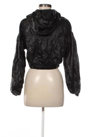 Дамско кожено яке Bershka, Размер XS, Цвят Черен, Цена 7,66 €