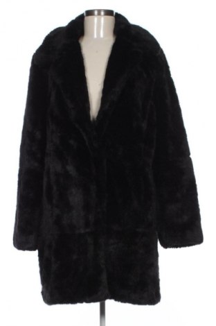 Damski płaszcz Urbancode, Rozmiar M, Kolor Czarny, Cena 291,99 zł