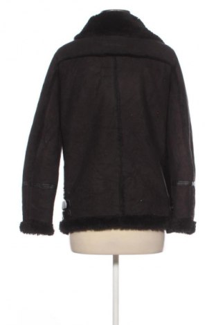 Dámská bunda  Pull&Bear, Velikost S, Barva Černá, Cena  559,00 Kč