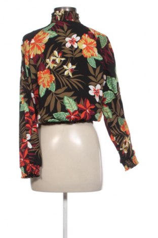 Kurtka damska Stradivarius, Rozmiar S, Kolor Kolorowy, Cena 14,99 zł