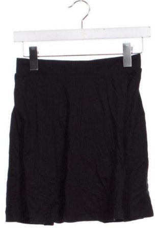 Kinderrock C&A, Größe 11-12y/ 152-158 cm, Farbe Schwarz, Preis 1,99 €