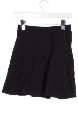 Kinderrock C&A, Größe 11-12y/ 152-158 cm, Farbe Schwarz, Preis 1,99 €