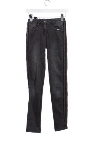 Dětské džíny  S.Oliver, Velikost 12-13y/ 158-164 cm, Barva Černá, Cena  129,00 Kč