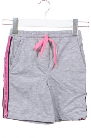 Kinder Shorts Unbranded, Größe 5-6y/ 116-122 cm, Farbe Grau, Preis 3,99 €