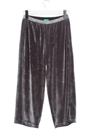 Kinderhose United Colors Of Benetton, Größe 11-12y/ 152-158 cm, Farbe Grau, Preis 3,99 €