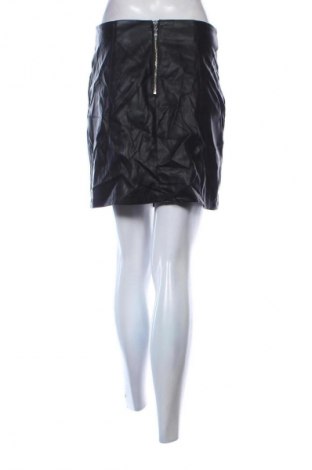 Kožená sukně  Amisu, Velikost M, Barva Černá, Cena  49,00 Kč