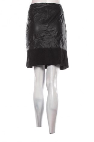 Kožená sukňa  Comma,, Veľkosť XL, Farba Čierna, Cena  4,95 €