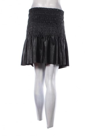 Bőrszoknya Gina Tricot, Méret L, Szín Fekete, Ár 2 113 Ft