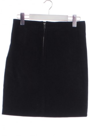 Kožená sukně  VILA, Velikost M, Barva Černá, Cena  449,00 Kč