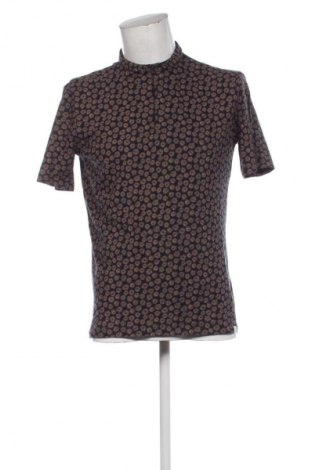 Pánské tričko  Nowadays, Velikost L, Barva Vícebarevné, Cena  289,00 Kč