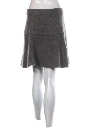 Sukňa Amisu, Veľkosť L, Farba Sivá, Cena  3,95 €