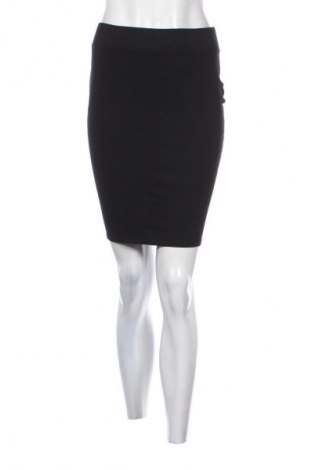 Spódnica Amisu, Rozmiar S, Kolor Czarny, Cena 10,99 zł