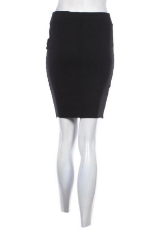 Spódnica Amisu, Rozmiar S, Kolor Czarny, Cena 10,99 zł