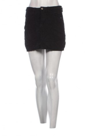Φούστα Bershka, Μέγεθος S, Χρώμα Μαύρο, Τιμή 1,99 €