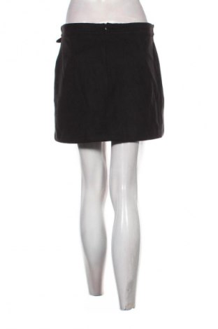 Sukňa Bershka, Veľkosť M, Farba Čierna, Cena  1,95 €