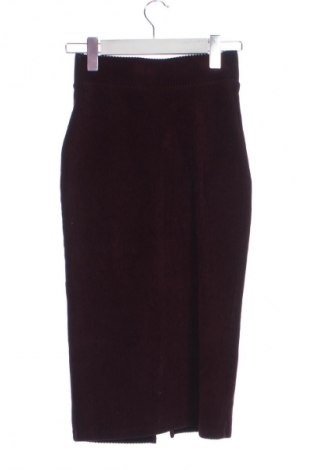 Sukňa Bershka, Veľkosť XS, Farba Červená, Cena  4,95 €