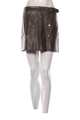 Пола Bershka, Размер L, Цвят Зелен, Цена 2,55 €