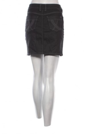 Пола Camaieu, Размер S, Цвят Черен, Цена 2,04 €