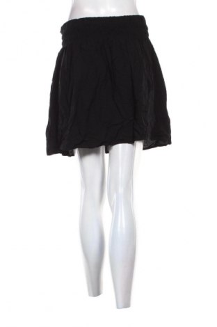 Пола Colours Of The World, Размер L, Цвят Черен, Цена 3,06 €